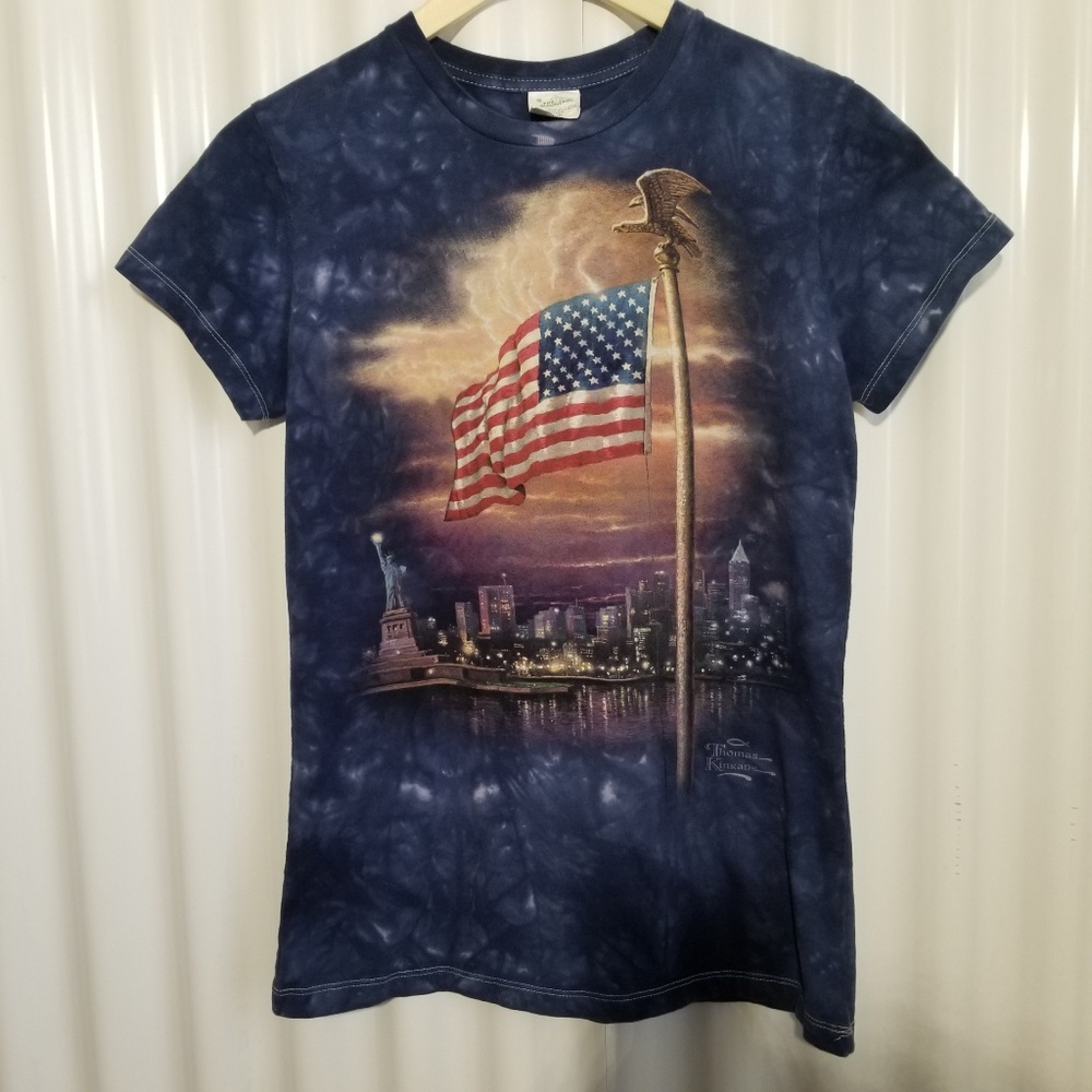 The mountain  tie dye t shirt  size small